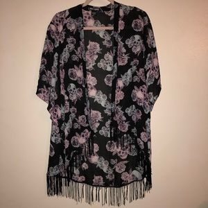 Hot topic Skull Shawl /pullover